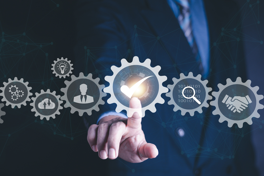 900+ active employees in a span of 2 years